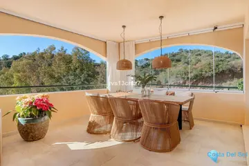 3 bedroom Apartment for Sale in Elviria-14078