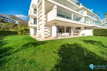 3 bedroom Apartment for Sale in Fuengirola-19988