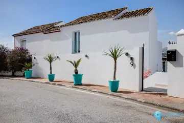 3 bedroom House for Sale in Guadalmina Alta-85439