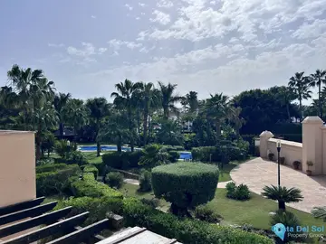 2 bedroom Apartment for Sale in Puerto Banús-85450