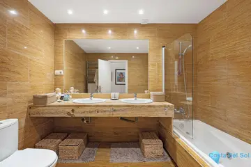 2 bedroom Apartment for Sale in Marbella-85558