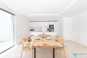 2 bedroom Apartment for Sale in Nueva Andalucía-20464
