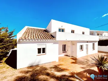 4 bedroom House for Sale in La Duquesa-20492