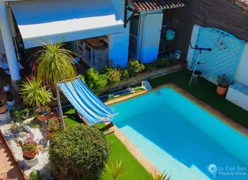 5 bedroom House for Sale in Casares