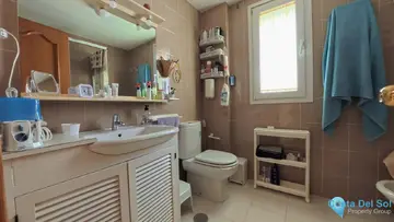 3 bedroom Apartment for Sale in La Carihuela-85663