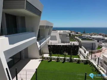 3 bedroom House for Sale in El Chaparral