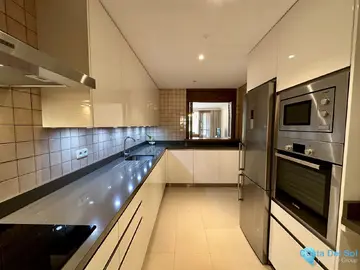 3 bedroom Apartment for Sale in Nueva Andalucía-21100