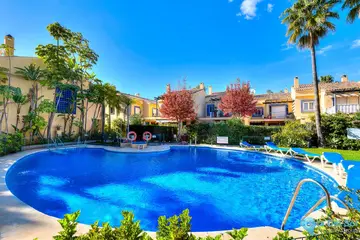 3 bedroom House for Sale in San Pedro de Alcántara-21118