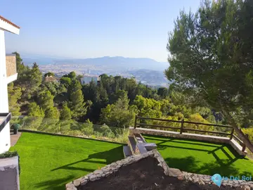 6 bedroom House for Sale in Málaga Este-85817