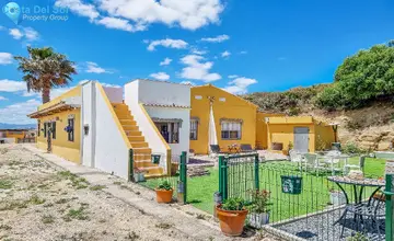 3 bedroom House for Sale in Casares-148