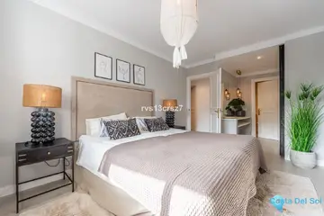 4 bedroom Apartment for Sale in Nueva Andalucía-21597