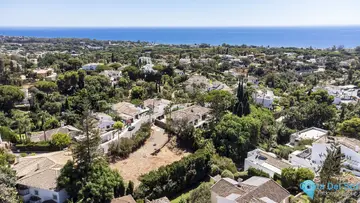 1306m2 Plot for Sale in El Rosario-85998
