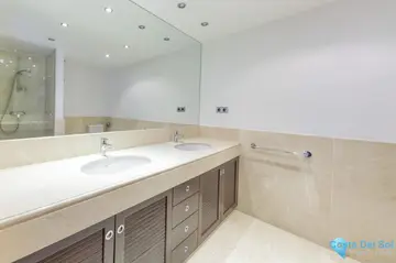 2 bedroom Apartment for Sale in Puerto Banús-88452