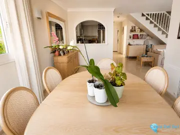3 bedroom Apartment for Sale in Marbesa-86085