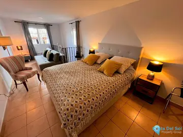 4 bedroom House for Sale in Alhaurín el Grande-86164