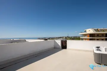2 bedroom Apartment for Sale in Fuengirola-86170