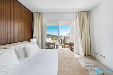 3 bedroom Apartment for Sale in Benahavís-86230
