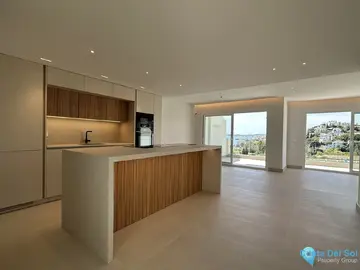 4 bedroom House for Sale in Torrequebrada-86248