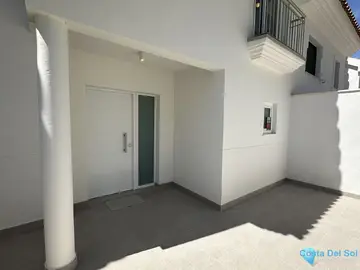 4 bedroom House for Sale in Torrequebrada-86260