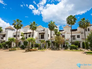2 bedroom House for Sale in Benahavís-86275