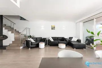 4 bedroom House for Sale in La Quinta-86381