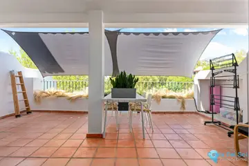 4 bedroom House for Sale in La Quinta-86383