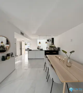 3 bedroom House for Sale in Nueva Andalucía-88630