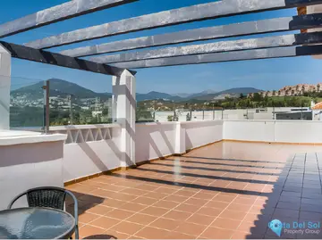 3 bedroom Apartment for Sale in La Campana-86454