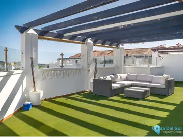 3 bedroom Apartment for Sale in La Campana-86459