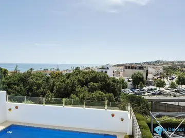 3 bedroom House for Sale in La Cala de Mijas-86460