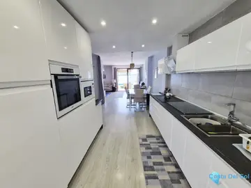 3 bedroom House for Sale in La Cala de Mijas-86462