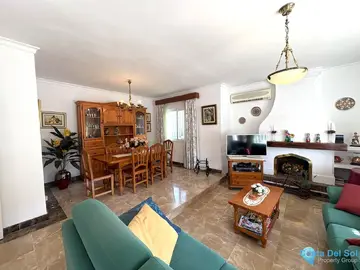 4 bedroom House for Sale in Alhaurín de la Torre-86494