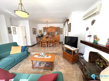 4 bedroom House for Sale in Alhaurín de la Torre-86493