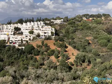 3990m2 Plot for Sale in Las Chapas-86594