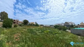 945m2 Plot for Sale in Vélez-Málaga-86631