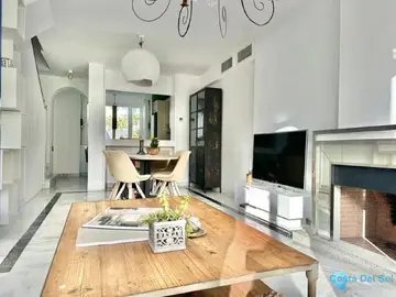 2 bedroom Apartment for Sale in The Golden Mile-86662