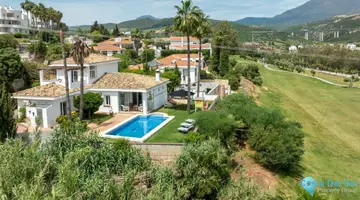 3 bedroom House for Sale in Estepona-88959