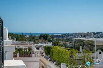 3 bedroom House for Sale in Nueva Andalucía-86723