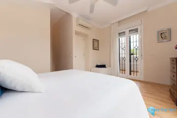 4 bedroom House for Sale in Málaga-86758