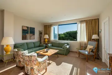 4 bedroom Apartment for Sale in Marbella-89196