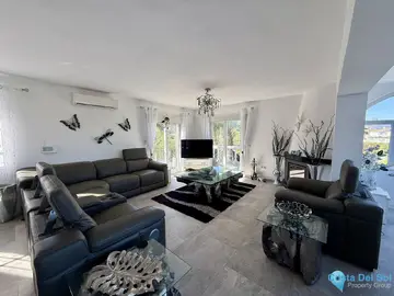 4 bedroom House for Sale in Cerros del Aguila-86926