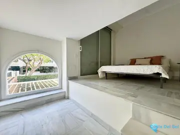 2 bedroom Apartment for Sale in The Golden Mile-86952