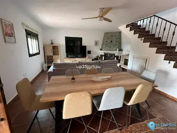 6 bedroom House for Sale in Estepona-87015