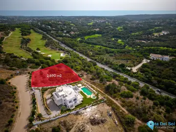 2690m2 Plot for Sale in Sotogrande-87032