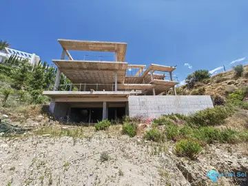 2500m2 Plot for Sale in Benahavís-87070