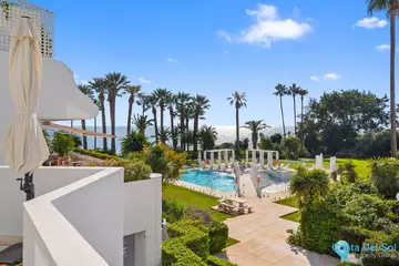 2 bedroom Apartment for Sale in New Golden Mile-89260