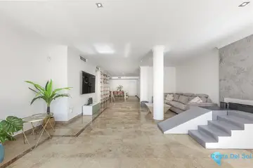 3 bedroom Apartment for Sale in The Golden Mile-87138