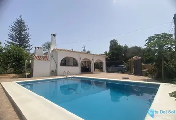 3 bedroom House for Sale in Elviria-89293