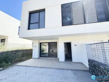 3 bedroom House for Sale in Riviera del Sol-82220