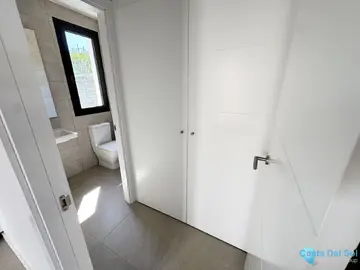 3 bedroom House for Sale in Riviera del Sol-82230